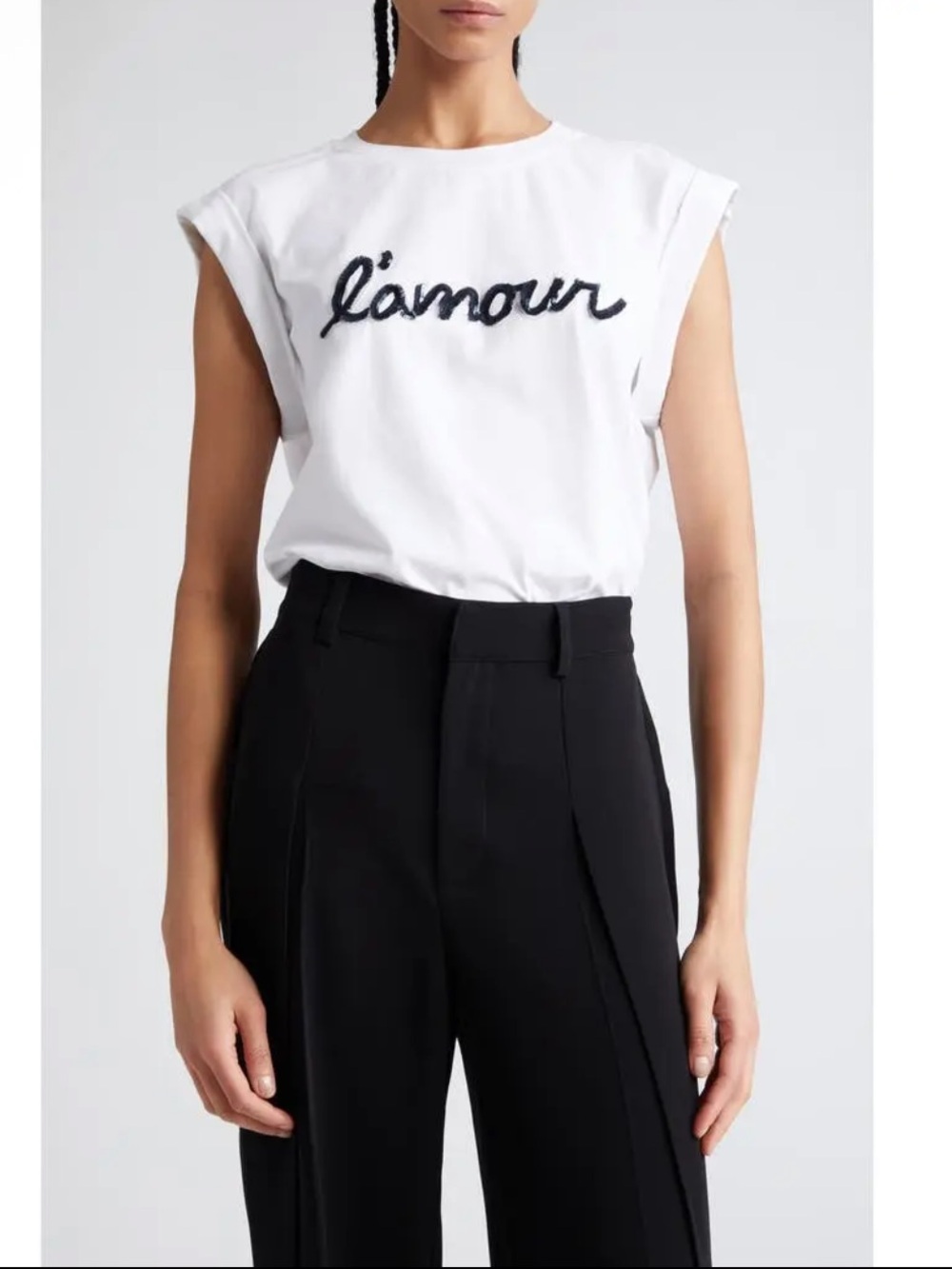 CINQ À SEPT
L'amour Bella Sequin Graphic T-Shirt